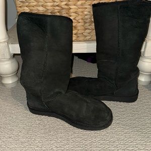 Black Talk Ugg Boots